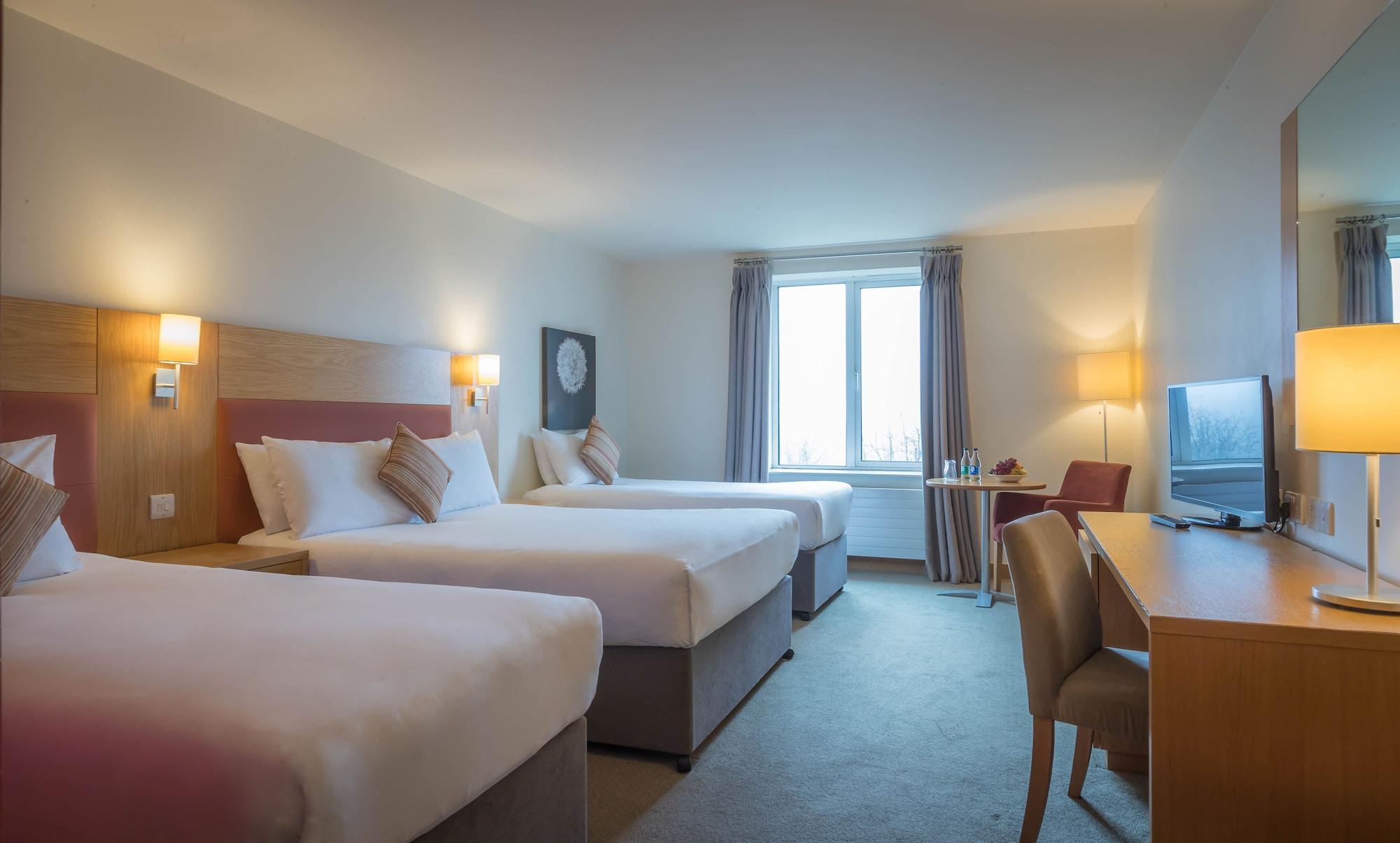Maldron Hotel Portlaoise ภายนอก รูปภาพ