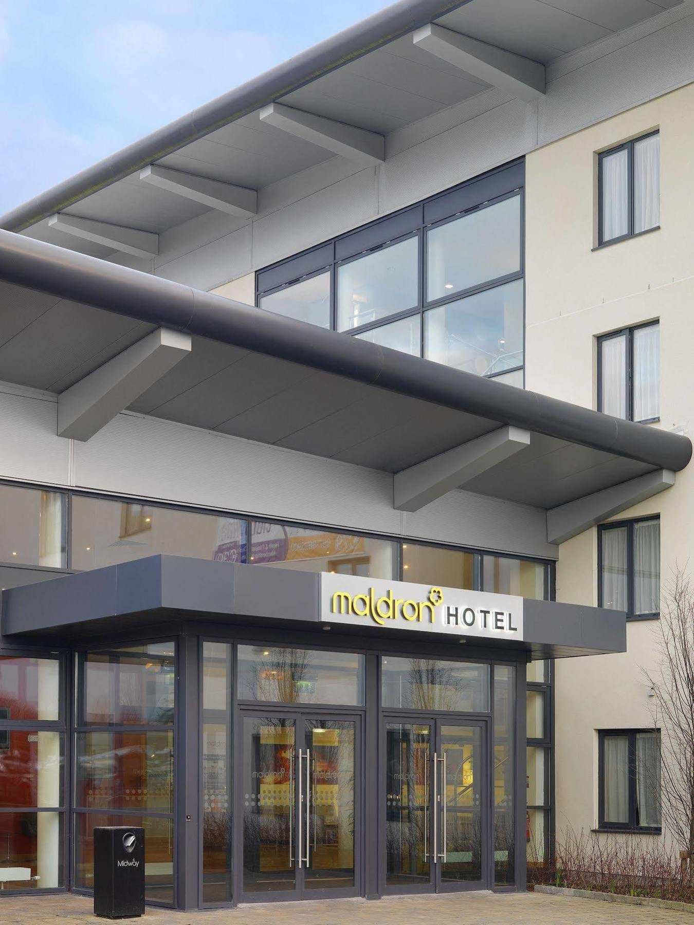 Maldron Hotel Portlaoise ภายนอก รูปภาพ